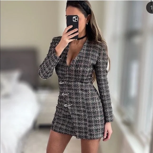 Zara Tweed Long Sleeve Blazer Dress size Medium Bloggers favorite - Picture 1 of 9